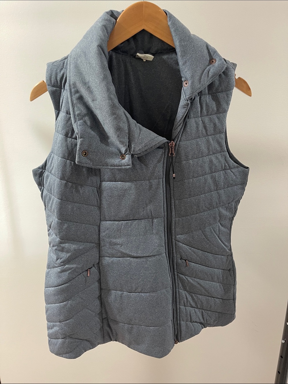 Women’s Quilted Sleeveless Puffer Vest - Slate Gray